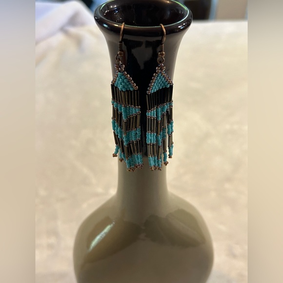 Handmade Beaded Dangle Earrings - Picture 5 of 8